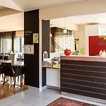 מלון Logis Restaurant & La Rochette לבארוש