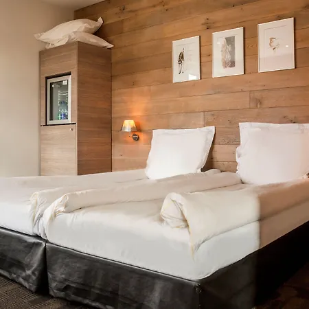 Logis Restaurant & La Rochette Szálloda 3*