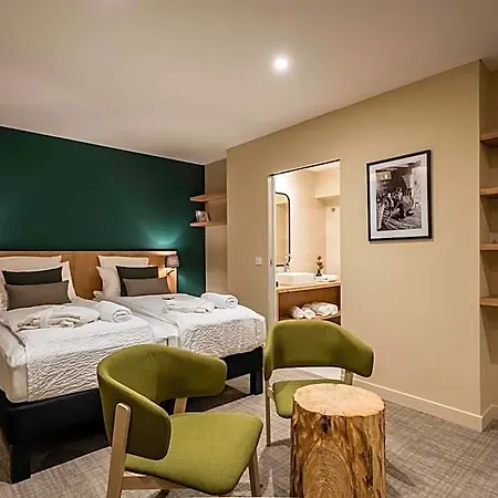 Logis Restaurant & La Rochette 3*