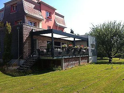 Hotel Logis Restaurant & La Rochette 3*