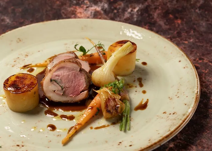 Hotel Logis Restaurant & La Rochette Labaroche