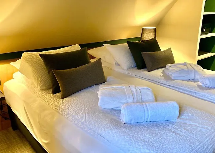 Logis Restaurant & La Rochette Hotel