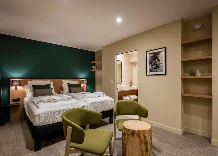 Logis Restaurant & La Rochette Hotel